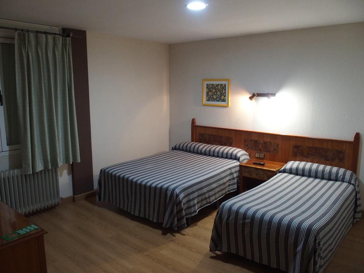 Hotel El Tablazo 비얄바 데 라 시에라 외부 사진
